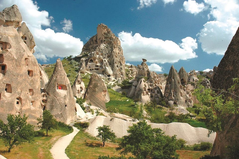 Cappadocia: Red Tour with Entry Fees and Lunch - Lunch in a local restaurant: fuel for the museum and viewpoints