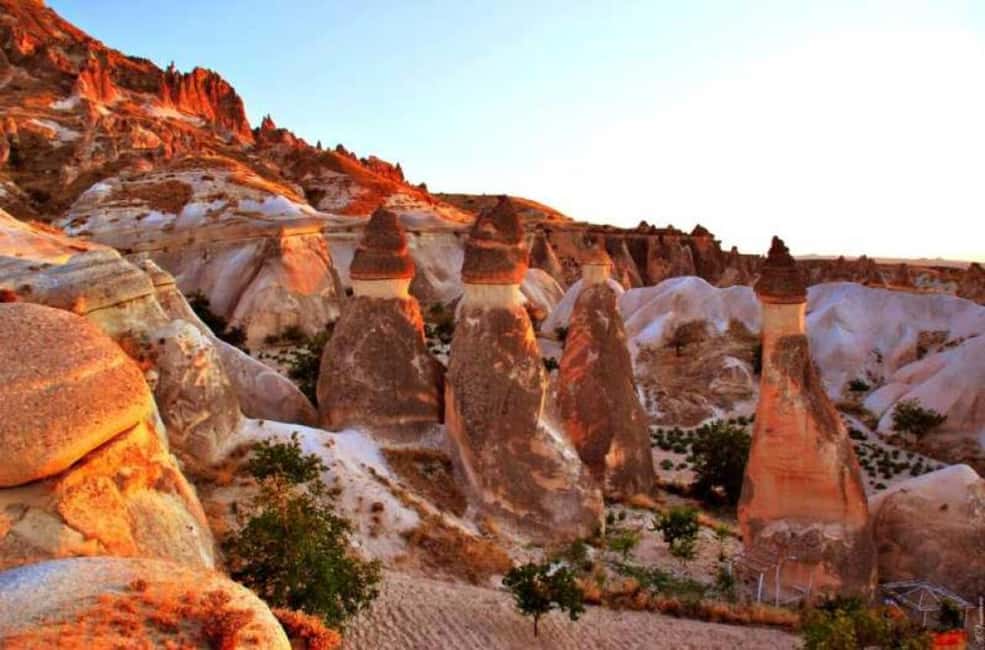 Cappadocia: Red Tour with Guide,Lunch&Entrance Fee(optional) - Lunch in the middle: fuel up without getting stuck