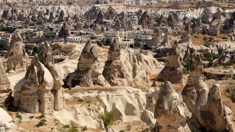 CAPPADOCIA RED TOUR WITH LUNCH - Avanos pottery: watching (and trying) a craft that’s still alive