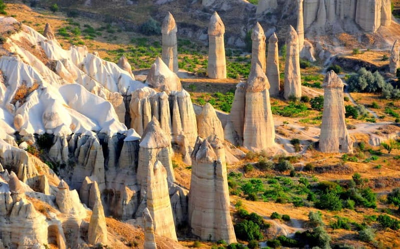 Cappadocia: Red Tour with Lunch & Pottery Demonstration - Göreme Open Air Museum: where religion carved the walls