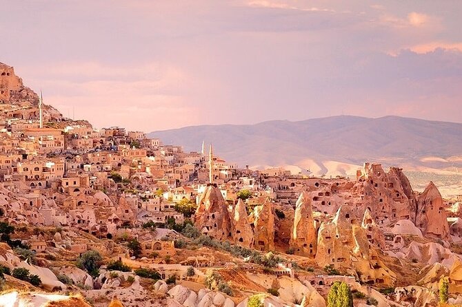 Cappadocia Red Tour With Open Air Museum And Expert Tour Guide - Uchisar Castle: the quick viewpoint that sets the tone