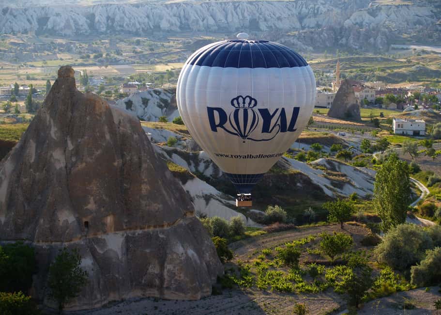 Cappadocia: Royal Queen Daylight Flight - Daylight Ballooning Over Cappadocia’s Fairy Chimneys