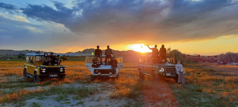 Cappadocia: Ski Tour with Hotel Transfer - Ski Lifts, Resort Infrastructure, and Cable Car Views