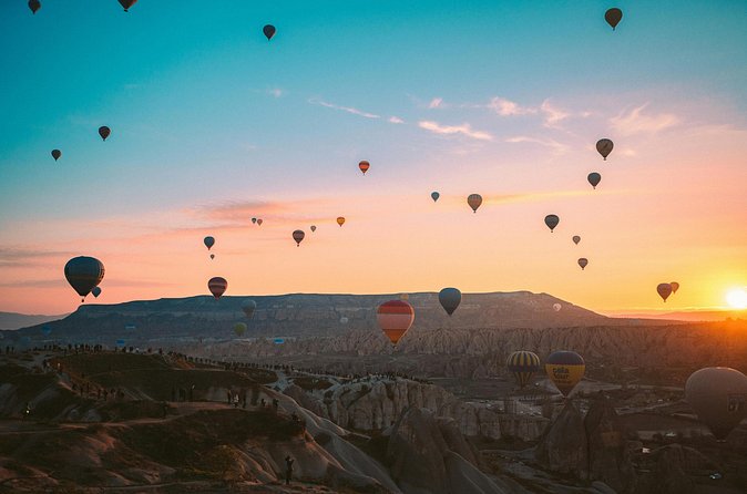 Cappadocia Sunrise Hot Air Balloon Ride with Hotel Transfer - The included perks: snacks, a toast, and a flight certificate