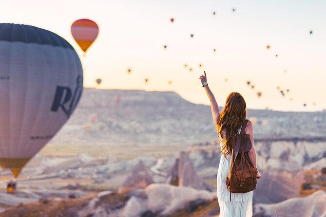 Cappadocia Sunrise Hot Air Balloon Watching Tour With Audio Guide - Photo Tips for a Cold Sunrise (Without Stress)