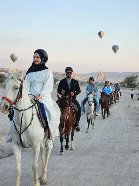 Cappadocia Sunrise & Sunset Horse Tour with Photography - Sunrise vs sunset: how to choose your best timing