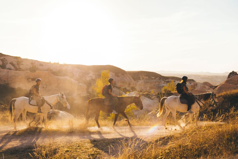 Cappadocia: Sunset or Daytime Horse Riding Tour - Route Pace and Breaks: What 1–2 Hours Feels Like