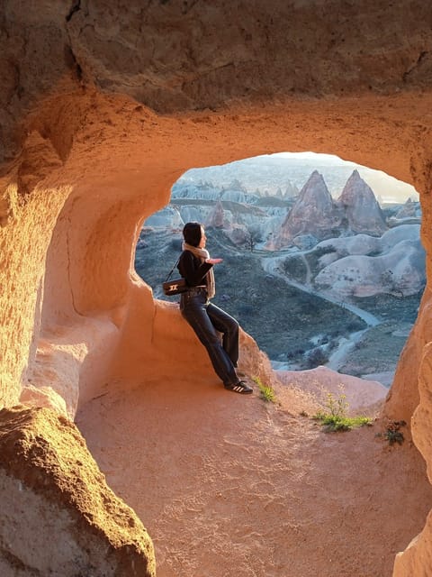 Cappadocia: Sunset Rose Valley Hiking Tour - Why This Sunset Rose Valley Hike Beats DIY
