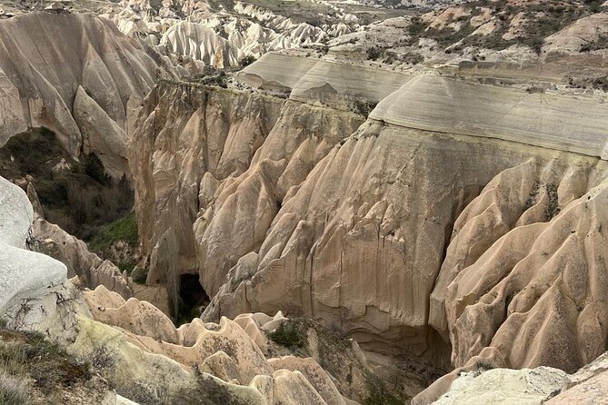 Cappadocia Tour (Red Tour with Lunch and Guide) - Avanos Pottery Workshop: cave-like spaces and a working craft
