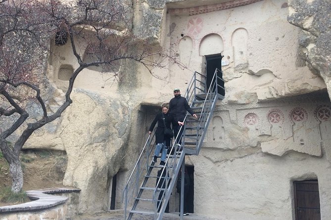 Cappadocia tour with guide and car - Fairy Chimneys viewpoint and Uchisar Castle: the photo finish