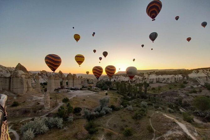 Cappadocia:Sunrise Hoot Air Ballon Over Göreme Valley - Sunrise Balloon Views Above Göreme Valley