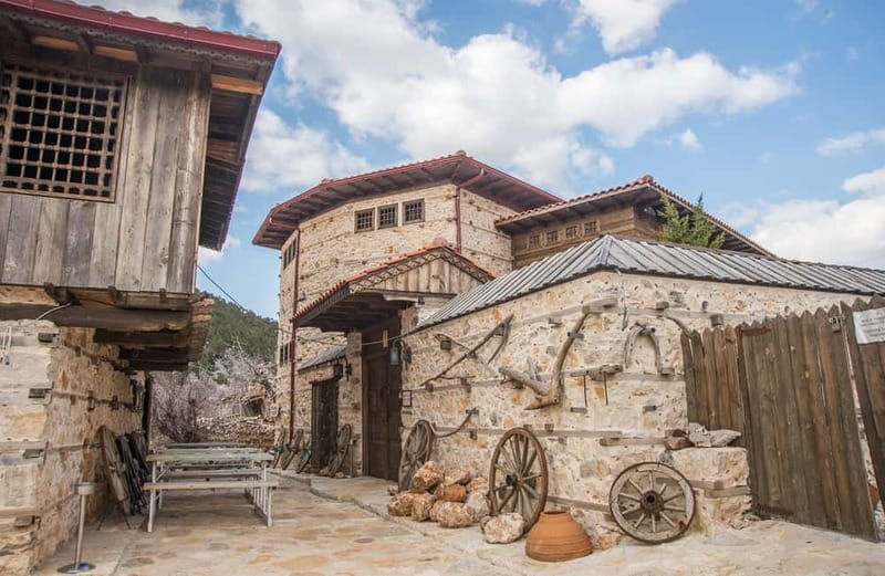 City of Side: Altinbesik Cave & Ormana Tour w/ Boat & Lunch - Golden Cradle Cavern: what to look for during the formations