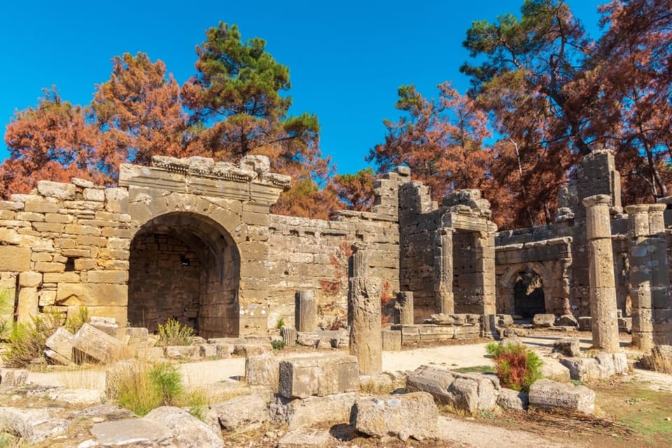 City of Side: Cabrio Bus & Green Lake Boat Tour with Lunch - Side to Manavgat: the day starts with a Cabrio bus and pickup that actually works