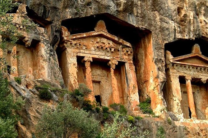 Classic Dalyan River Cruise, Rock Tombs, Mud Bath & Iztuzu Beach - Rock Tombs and the Caunos Connection: Ancient, But Not Overdone