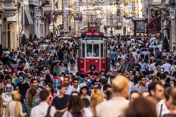 Colors of Istanbul: 1, 2 or 3-Day Guided Private Istanbul Tours - Markets with a purpose: Grand Bazaar, Spice Market, and Misir Carsisi