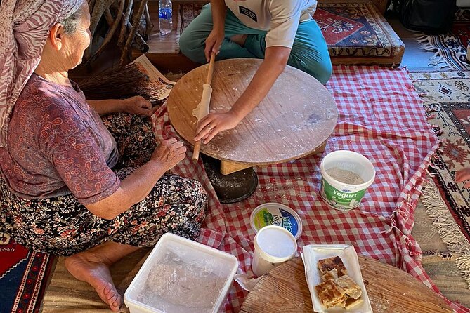 Cooking Class in Authentic Etrim Village - Lunch at a Home-Style Table: Seasonal Vegetables and What Comes Out
