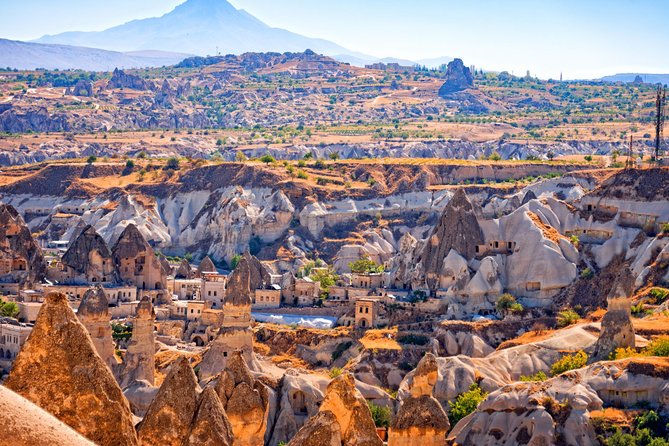 Daily Cappadocia Classics Tour: Private Tour with Van - Avanos lunch break by the Kızılırmak River
