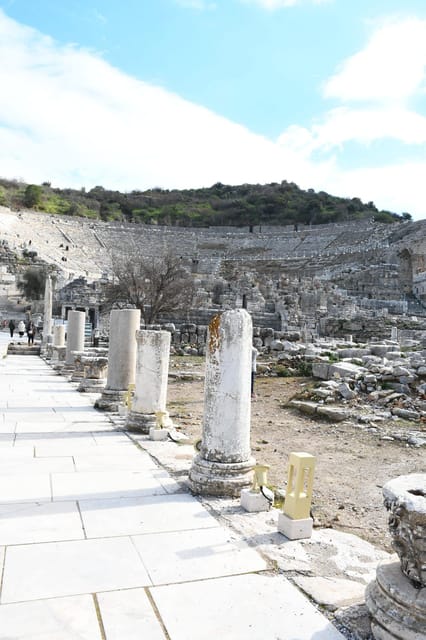 Daily Ephesus&Pamukkale Tour from Istanbul by Return Flight - Private airport transfers in Istanbul and İzmir