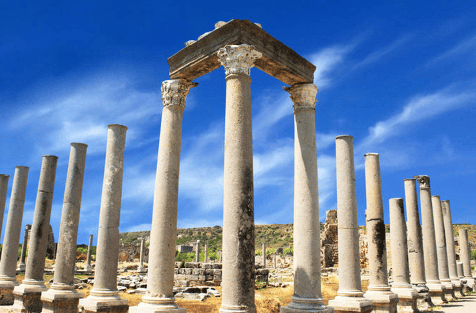 Day Tour of Ancient Roman Sites with Lunch and Guide - Who This Tour Suits Best (and Who Might Want Something Else)
