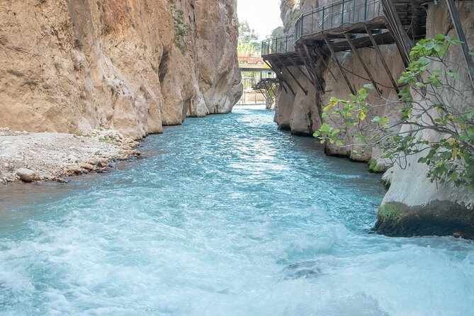 Day Trip to Saklikent Gorge and Tlos Ancient City from Fethiye - Saklıkent Gorge: Stunning Water Meets Practical Footwear