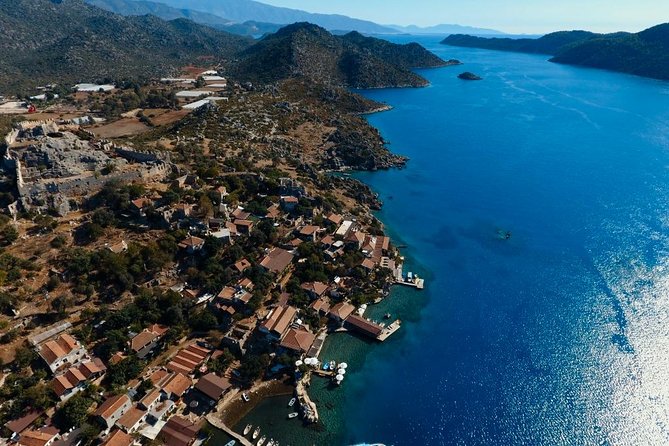 Deluxe Sunken City Boat Guided Tour From Kas - Castle of Simena: a 1-hour land break and two ways to enjoy it