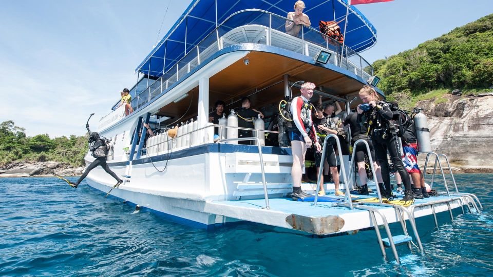 Didim: Scuba Diving Experience w/Hotel Pickup & Lunch - Getting set up: the intro session, safety steps, and gear basics
