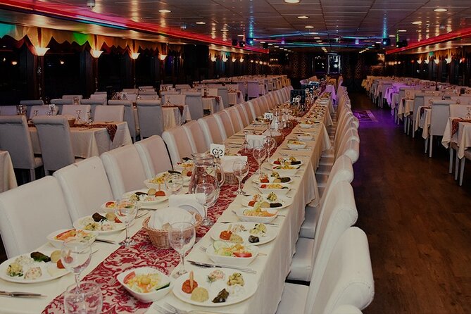 Dinner Cruise on Bosphorus - Dinner on board: what to expect from cruise food