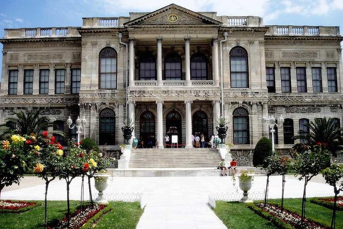 Dolmabace Palace, Bosphorus Boat Tour , Eyüp Sultan Mosque Tour - Golden Horn (Haliç): The Waterway That Shapes the Neighborhoods