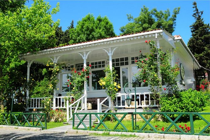 Dolmabace Palace, Bosphorus Boat Tour , Eyüp Sultan Mosque Tour - Bosphorus Strait and the Boat Tour That Solves Istanbul’s Distance Problem