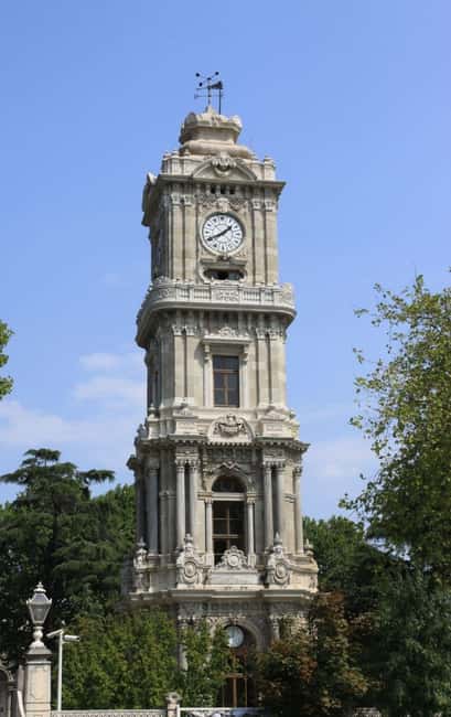 Dolmabahce Palace Ticket & Bosphorus Boat Tour Experience - The Dolmabahçe Harem Section: A Quieter Mood Shift