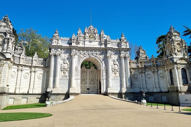 Dolmabahçe Palace Tour with Guide and Luxury Yacht Sunset Cruises - Dolmabahçe Palace inside the 3-hour window