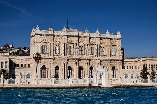 Dolmabahçe Palace with Bosphorus Cruise - Pierre Loti Hill by cable car: Istanbul’s viewpoint shortcut