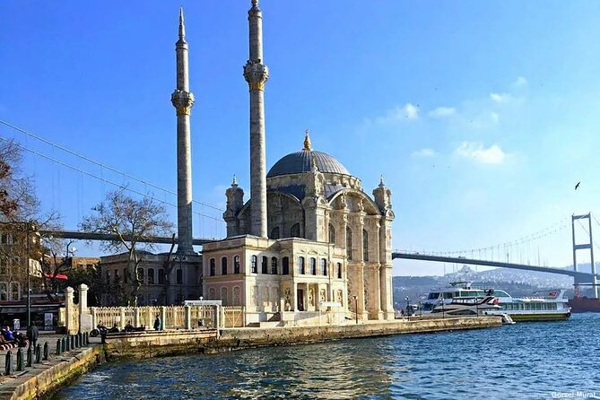 Dolmabahçe Palace with Bosphorus Tour by Boat - Çamlıca Hill and Çamlıca Mosque: big panoramas with short stops