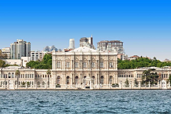 Dolmabahçe Palace with Bosphorus Tour by Boat - Bosphorus Strait by boat: the easy way to see Europe and Asia
