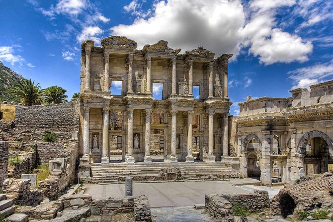 Ephesus and Pamukkale Tours 2 Days 1 Night from Istanbul by plane - Meryemana (Virgin Mary’s House): A Quiet Start With Big Meaning