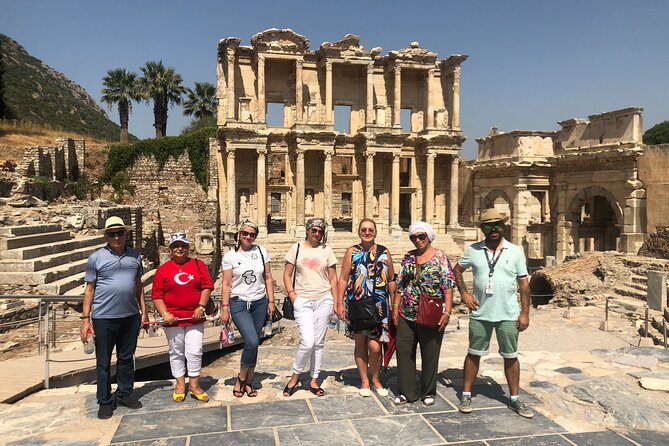 Ephesus and Terrace houses Tour from Izmir - Lunch and Anadolu Rug Time: More Than a Break From Walking