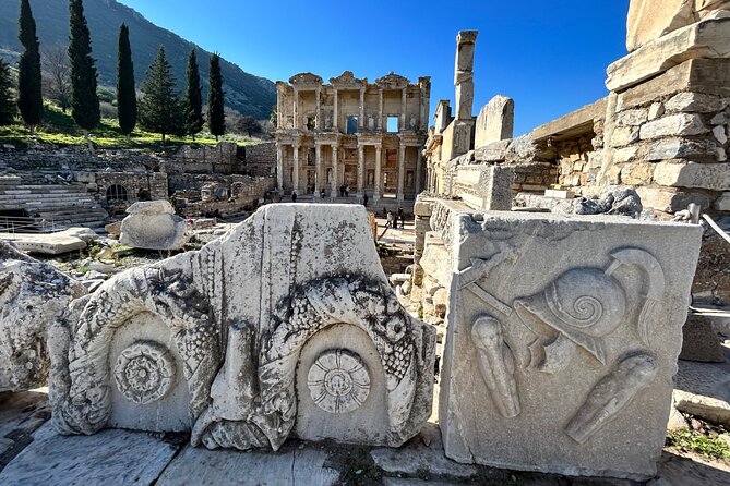Ephesus and Virgin Mary Tour with Skip the Line, Lunch incl. - Temple of Artemis and Isa Bey Mosque: quick stops with big context