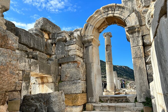 Ephesus and Virgin Mary Tour with Skip the Line, Lunch incl. - Price and value: $24 versus the real costs on the ground
