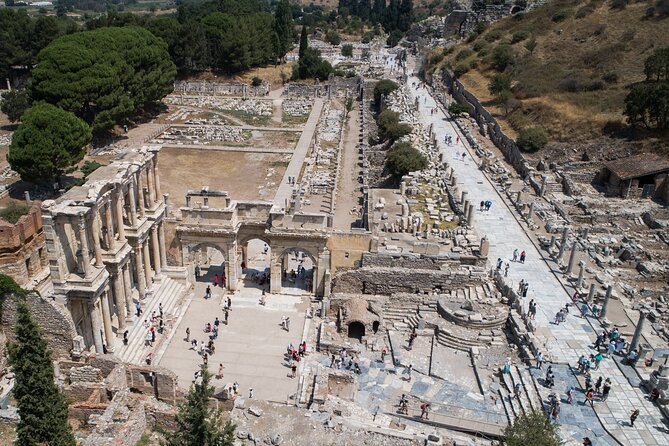 Ephesus Guided Tour From Izmir With Lunch & Hotel Transfer - Meryemana (Virgin Mary’s House): a quieter reset, plus extra ticket time