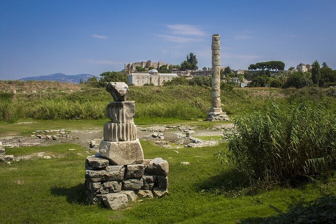Ephesus Pigeon Island Tour with Lunch Turkish Bath - Selçuk lunch plus carpets and jewelry: cultural stops that can be useful