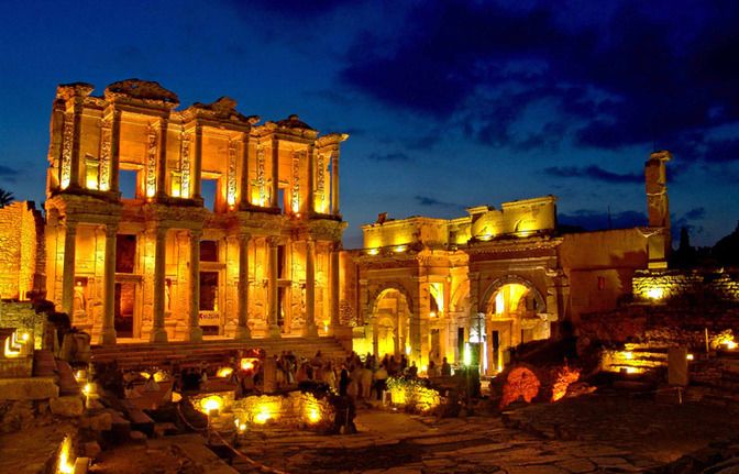Ephesus: Private Full-Day Tour From Kusadası Cruises - The House of the Virgin Mary: A Different Kind of Stop Outside Ephesus