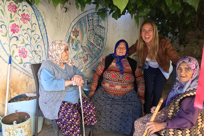 Ephesus Private Tour and Lunch from Kusadasi. Turkish Bath opt. - The transport comfort question: when heat and crowds affect the day