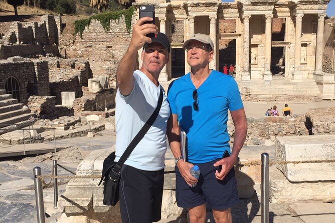 Ephesus Private Tour From Istanbul including transfers & domestic fights - Lunch break: a real midday reset (not a rushed snack)