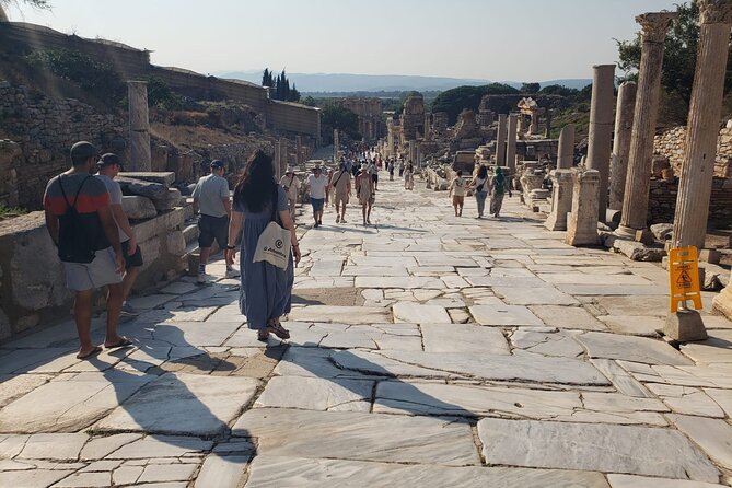 Ephesus Shore Excursion from Kusadasi Port with Guide - Ancient Ephesus in about two hours: how to read the ruins fast