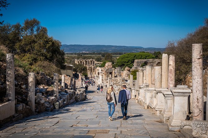 Ephesus Small Group Day Tour from Izmir - Temple of Hadrian and the theatre zone: Roman power on Curetes Street