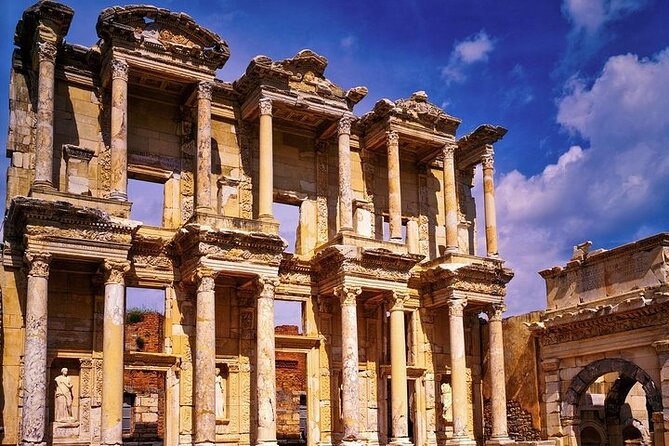 Ephesus Small Group Tour From Izmir - Hadrian’s Temple, Curetes Street, and Domitian: short stops with purpose