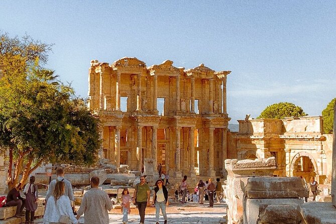 Ephesus & Turkish Bath Tour + Free Experience Museum Visit - Smart timing tips for a smoother experience