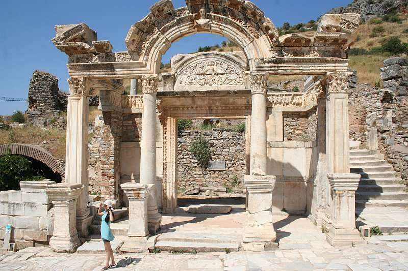 Ephesus & Virgin Mary Tour from Kusadasi Port/On-Time Return - Ephesus Ancient City: The 3 Hours That Earn Their Keep