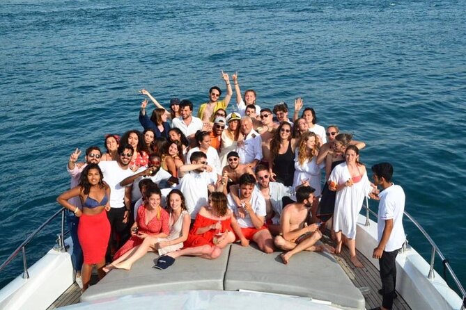 Exclusive Bosphorus Cruise - Luxury Yacht Experience in Istanbul - The Bosphorus Bridge Moments: Spans, Dates, and Big-Scale Views