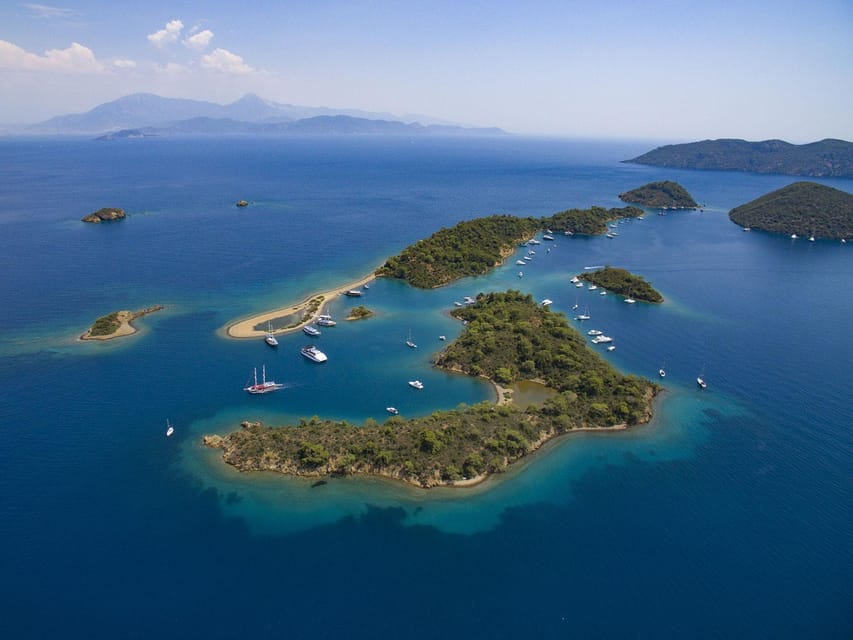 Fethiye: 12 Islands Boat Tour with Lunch and Hotel Pickup - Why this Fethiye boat day fits so well